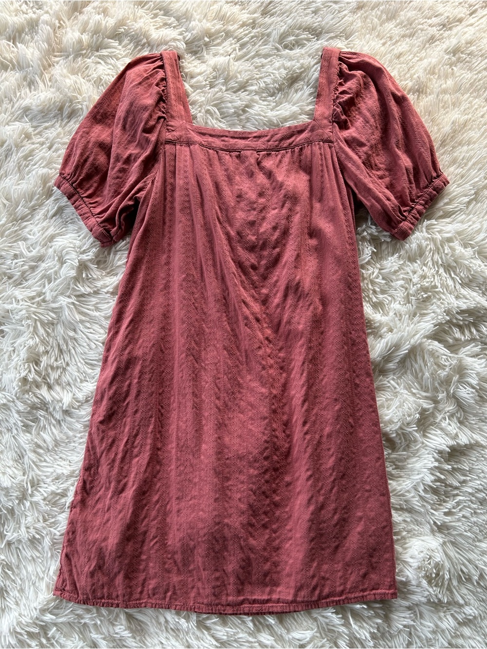 Old Navy | Puff Sleeve Donny Mini Shift Dress - Picture 7 of 7